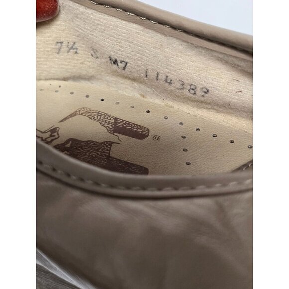 Vintage 70s SAS Tan Neutral Lace Up Preppy Shoe - Picture 8 of 10